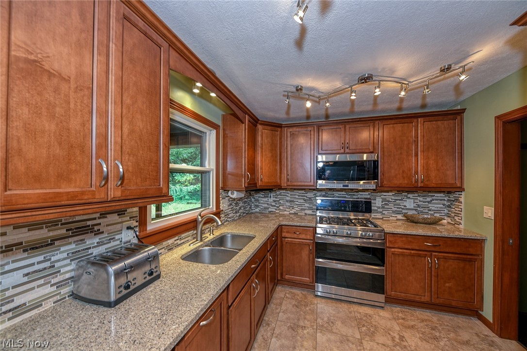 Springfield 06 - Residential