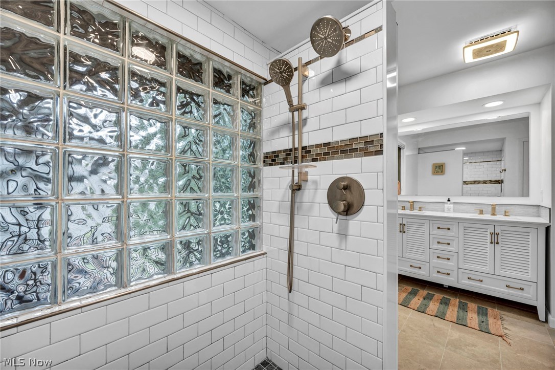 Sherbrook Park 01/F X Thurin - Residential