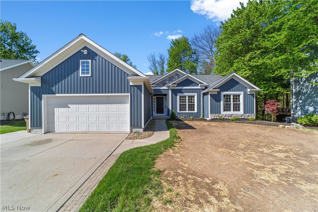 Photo of 3689 Turnberry Drive, Medina, OH 44256 (MLS # 5209731)