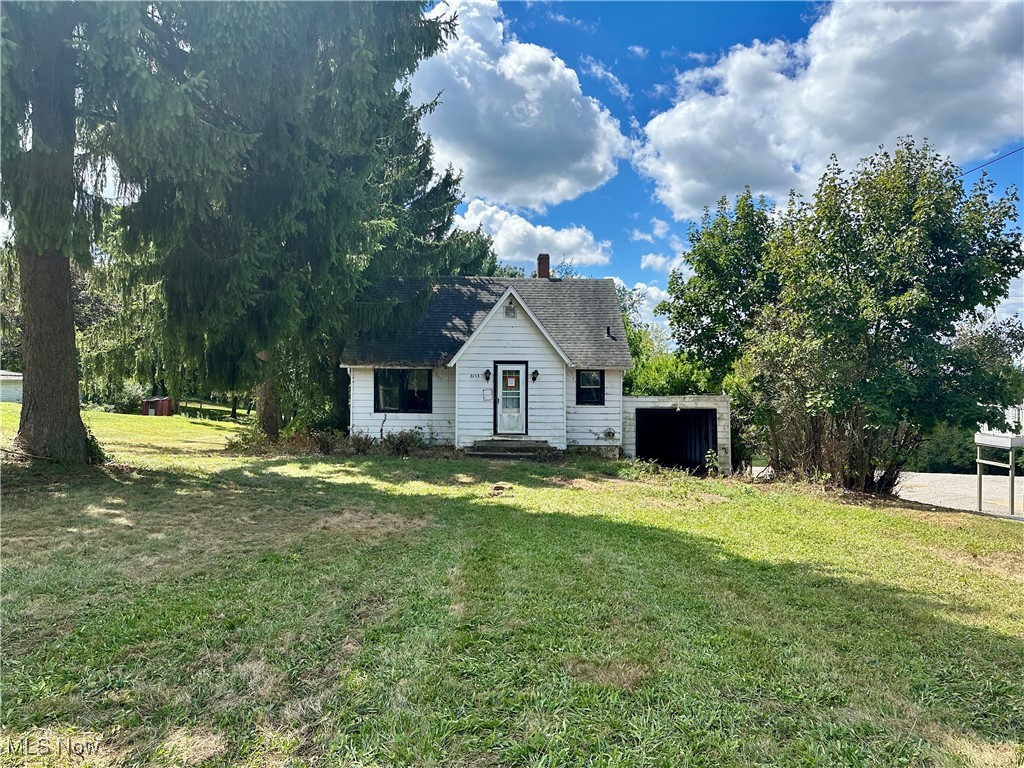 Investor Special, Fix & Flip Opportunity. Bungalow Home On .26 Acres. Canton Twp., Canton LSD. Live Onsite Auction with Online Bidding Available. All sells to settle the Michael Miller Estate, Stark County Probate Case #250041, on location. ONLINE BIDDING BEGINS TUESDAY, SEPTEMBER 23, 2025, at 12:30 PM, and AUCTION LIVE ON-SITE BIDDING WILL BEGIN THURSDAY, SEPTEMBER 25, 2025, at 12:30 PM. Attention investors and flippers! This 1,187 sq. ft. bungalow home is perfect for your next investment. The home is structurally sound, but ready for a makeover. Originally built in 1942 with 3 bedrooms and 1 full bath. Full walkout basement. Well and septic. Situated on .26 acres in Canton Twp., Canton LSD. Stark County PPN: 1302476. Taxes are $617.39 per half-year. Plan to attend and bring your contractor!