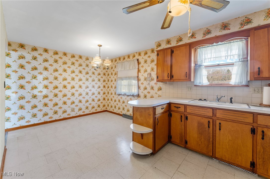 4234 Patricia Avenue, Austintown, Ohio image 5