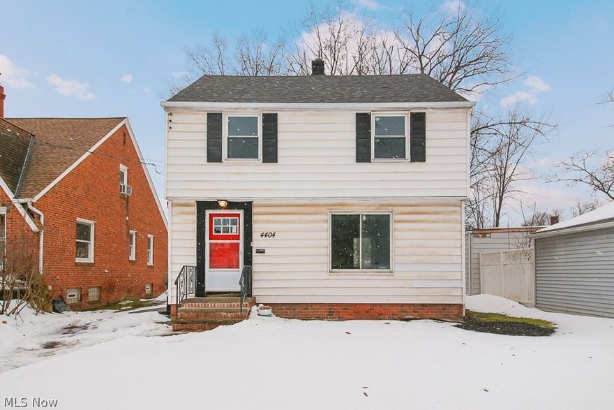 4404 S Hills Dr, Cleveland  - Old Brooklyn / S. Hills Renovated 3 bed 1.5 bath home! //

$1,150 rent / Deposit Free Option via RHINO! Ask us about this program today! //
$40 application fee per adult //
NO SMOKING //
1 time $129 non-refundable set up fee paid at lease signing //

$30/month required resident benefit package; can include personal property/liability insurance for an additional $5/month for $35/month total //

All applicants are required to fill out a PetScreening app, found on our website/app before being processed. Even if you have NO pets - this app must be filled out. 1-2 pets OK w/ approved PetScreening & PetFee (Some breed restrictions apply). 1 time, non-refundable pet fee of $200-300 per animal applies to all pets & must be paid prior to or when you pay your 1st month rent (No fee for qualified assistance animals) //

Our application is processed through secure site: Findigs. They require ID & income verification. W/o this, your app will not be processed
