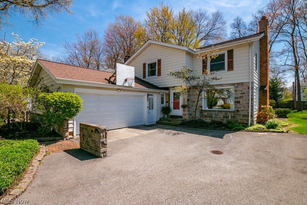 Van Deboo-Hager Cos Cedar Gre - Residential