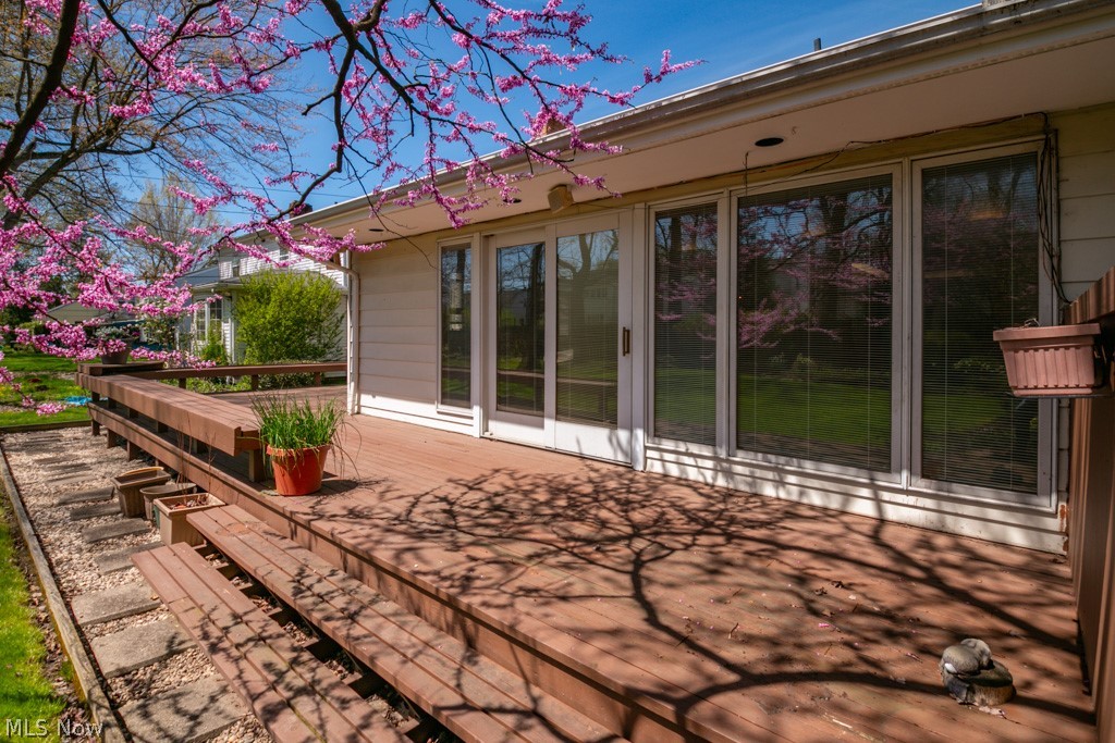 Van Deboo-Hager Cos Cedar Gre - Residential