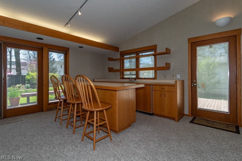 Van Deboo-Hager Cos Cedar Gre - Residential