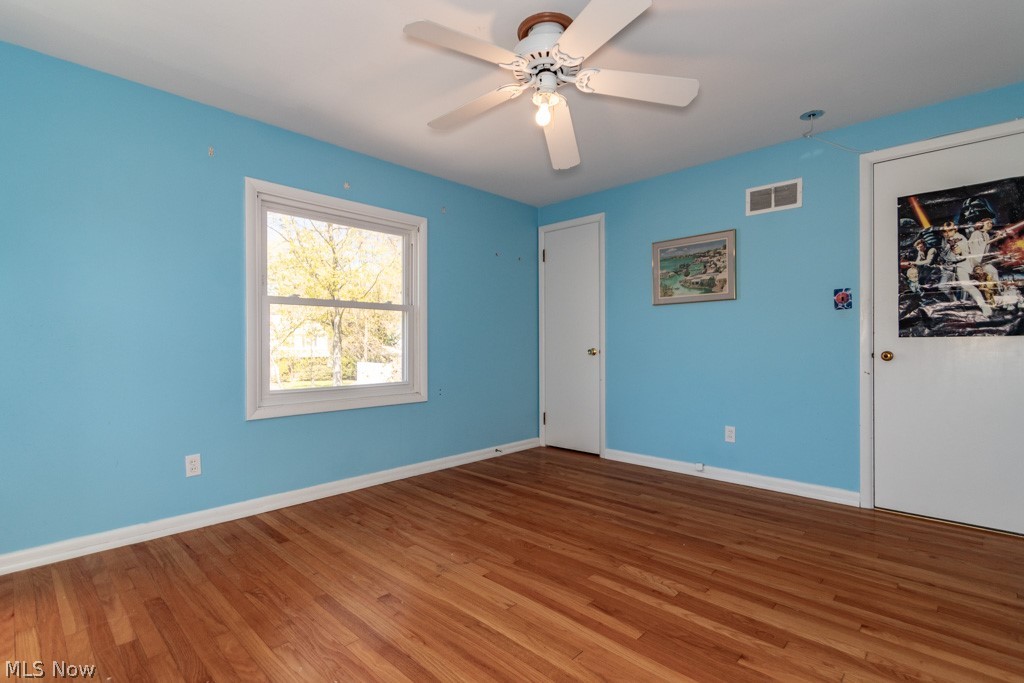 Van Deboo-Hager Cos Cedar Gre - Residential