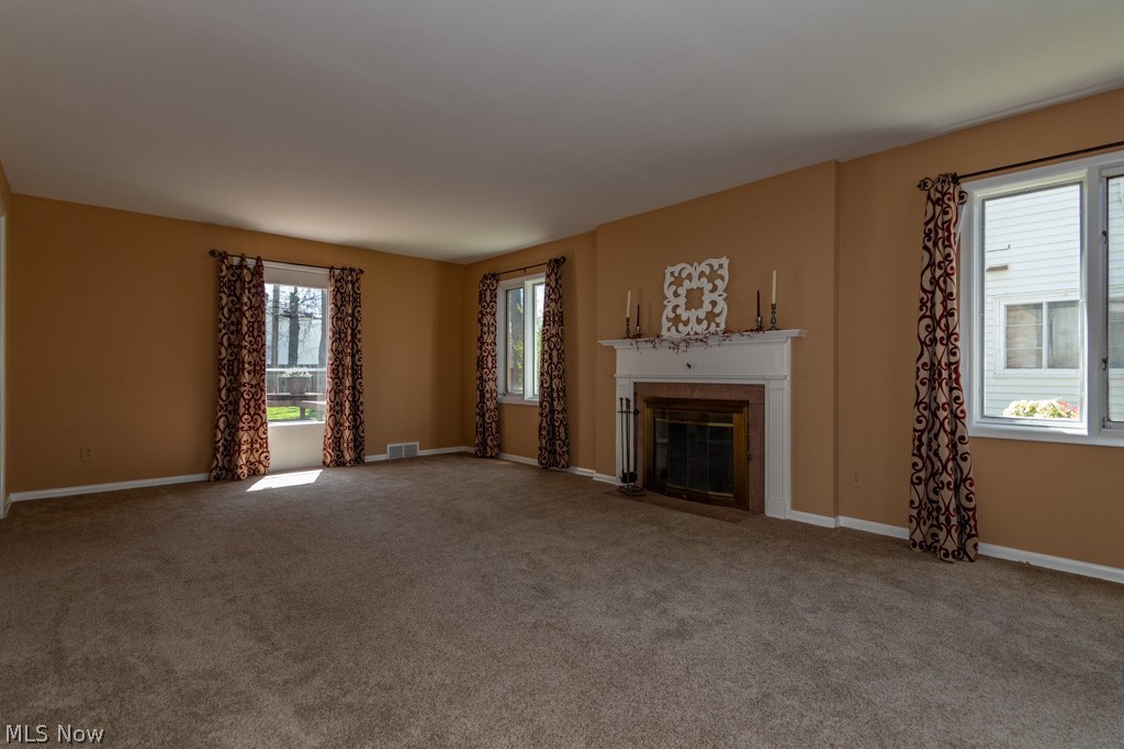 Van Deboo-Hager Cos Cedar Gre - Residential