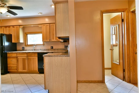 Tiny photo for 3225 Hewitt Gifford Road, Warren, OH 44481 (MLS # 5238868)