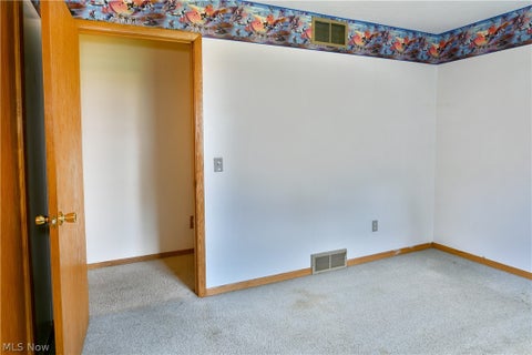 Tiny photo for 3225 Hewitt Gifford Road, Warren, OH 44481 (MLS # 5238868)