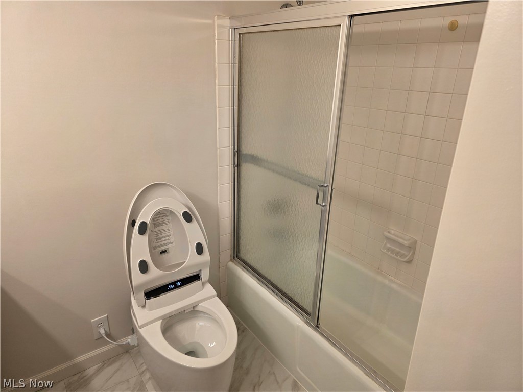 Acacia/Green Condo - Residential