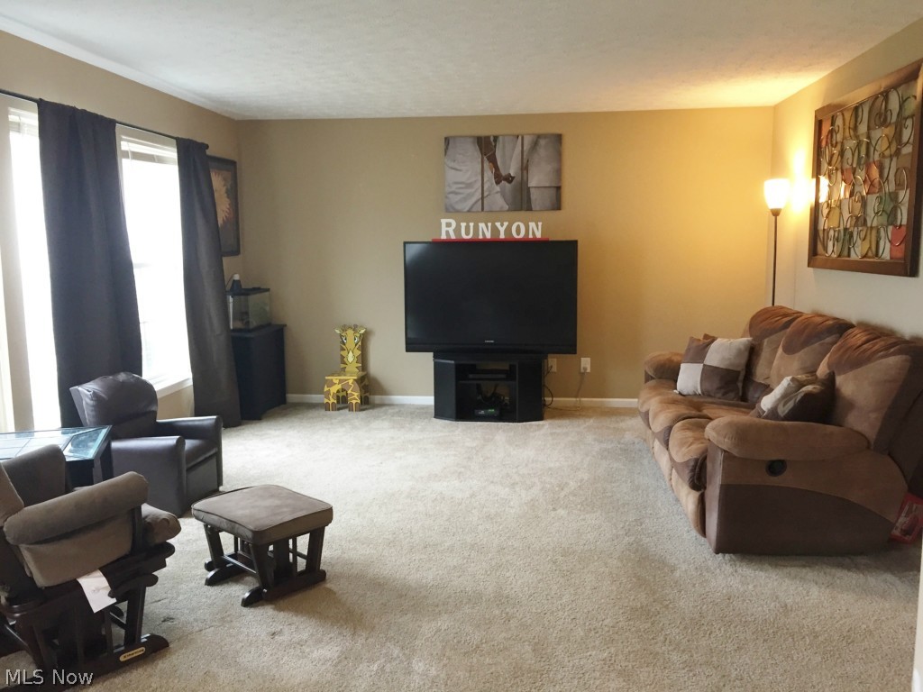 Meadow Lakes 08 - Residential