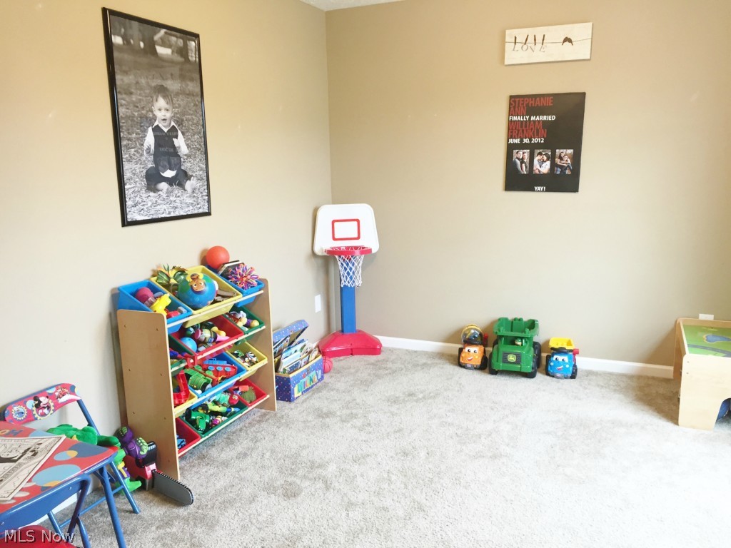 Meadow Lakes 08 - Residential