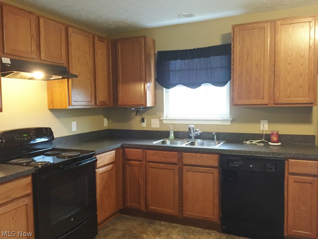 Meadow Lakes 08 - Residential