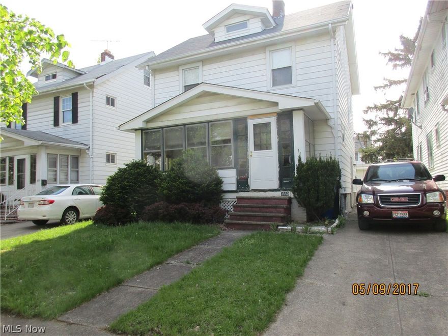 Great investment!    Needs updating throughout except:  Roof installed in last 3 year;  newer upper bath commode 2017; newer kitchen faucet 2017; and newer front storm door 2017.  Fenced- in yard that needs some landscape clean up.  1.5 car detached garage.  Large enclosed front porch.Aunt just went to nursing home and they need time to clean out the home.