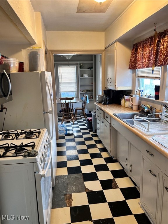 3901 Germaine Avenue