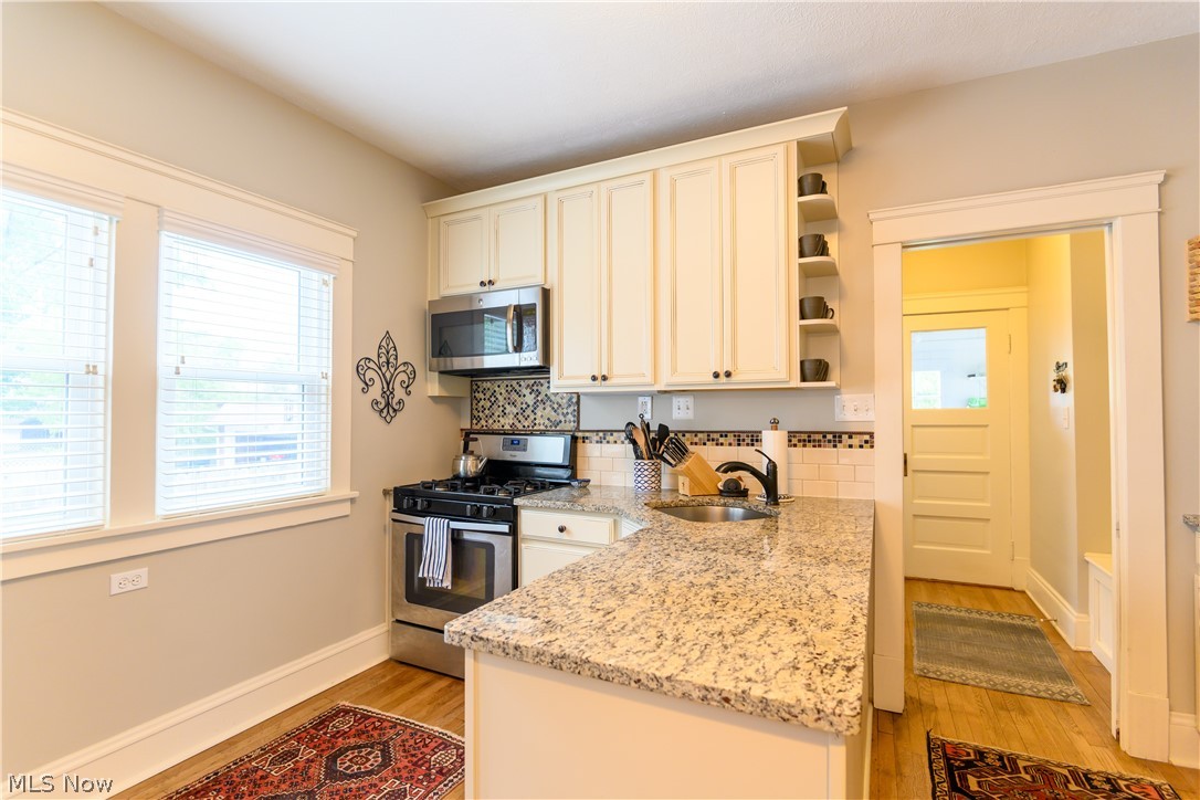 Waterbury Heights 02 - Residential