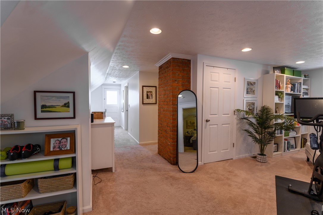 Waterbury Heights 02 - Residential