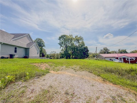 Vacant Land For Sale - Briscoe Road<br/> Wood County, Parkersburg, WV 26105