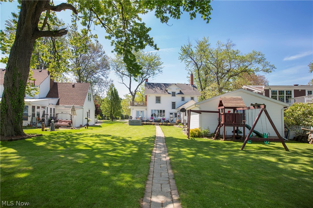 Lake Front - Residential