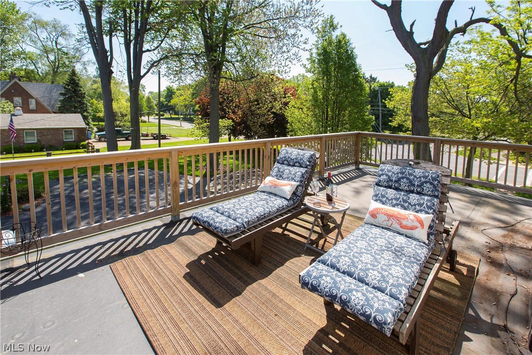 Lake Front - Residential