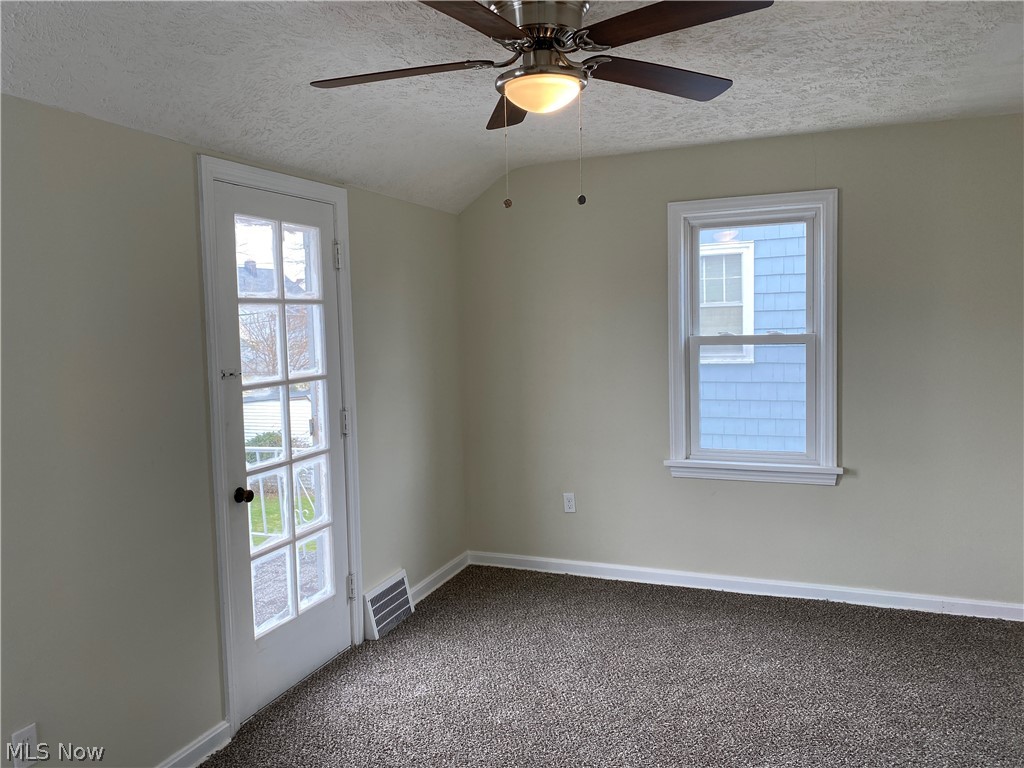 Eastlawn - Residential Lease