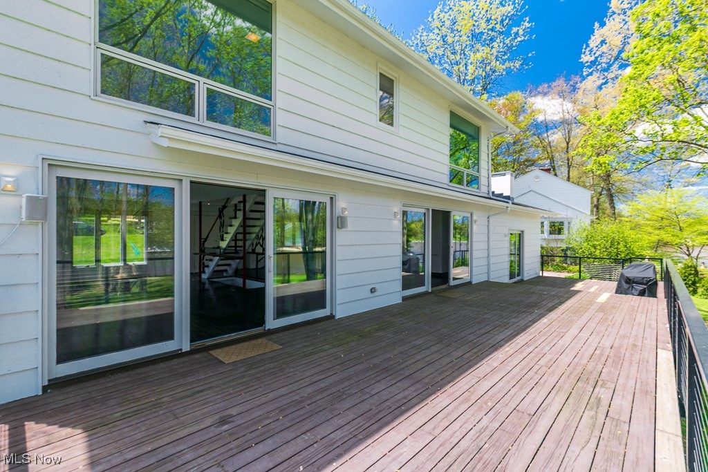 8733 Lake Forest Trail, Chagrin Falls, Ohio image 32