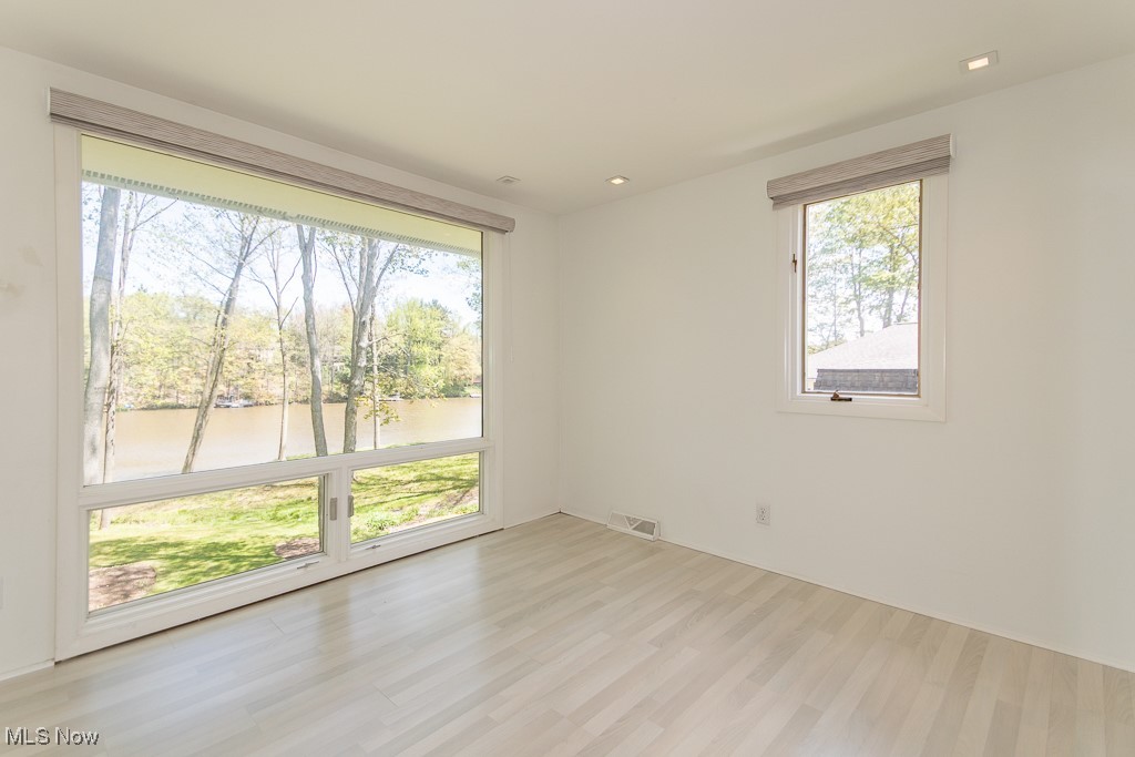 8733 Lake Forest Trail, Chagrin Falls, Ohio image 28