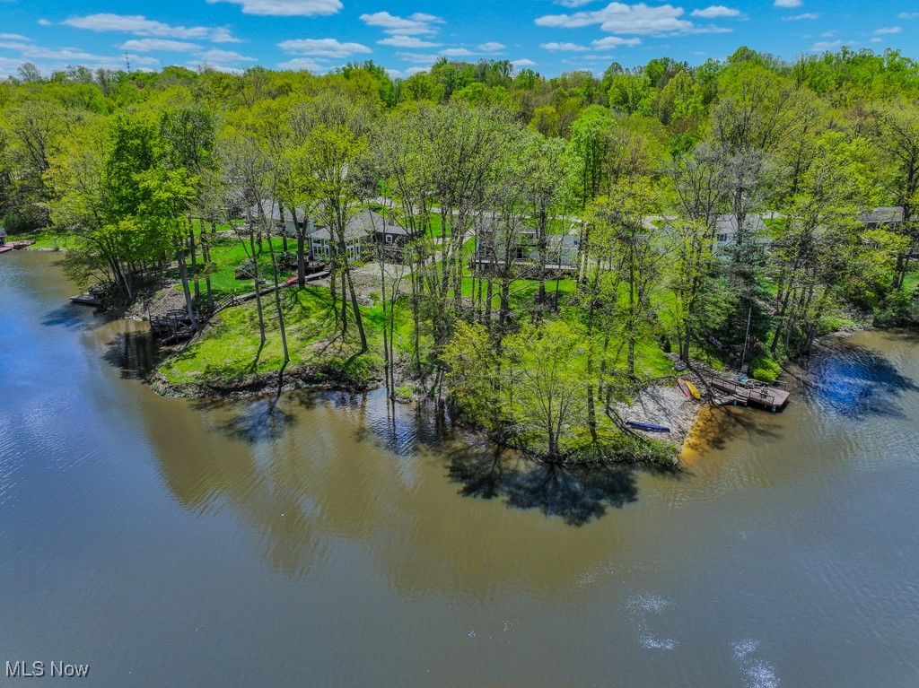8733 Lake Forest Trail, Chagrin Falls, Ohio image 36