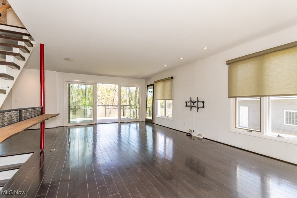 8733 Lake Forest Trail, Chagrin Falls, Ohio image 15