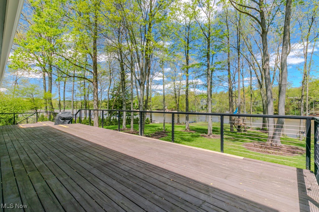 8733 Lake Forest Trail, Chagrin Falls, Ohio image 33
