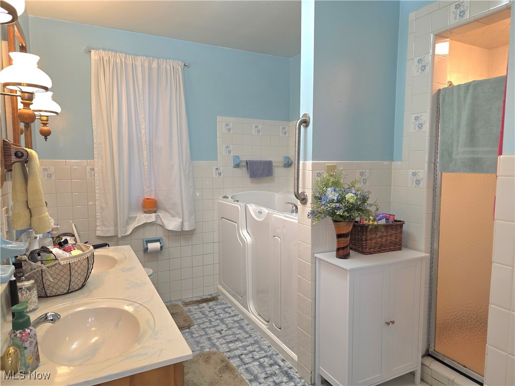 C C Shutts Sub - Residential