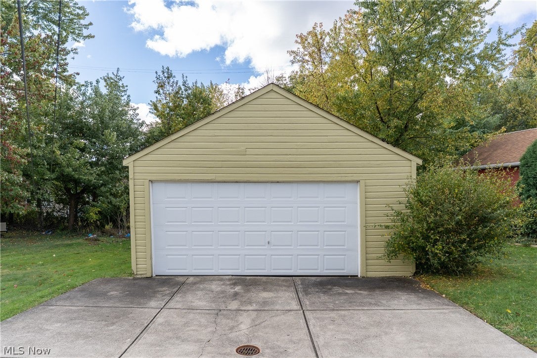 4342 Bluestone Road