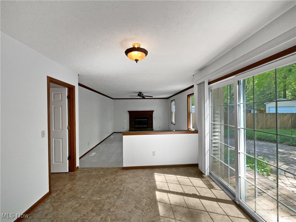 33531 Dickens Circle, North Ridgeville, Ohio image 13