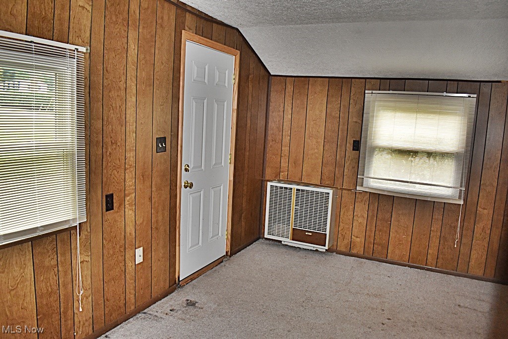 Brecksville - Residential