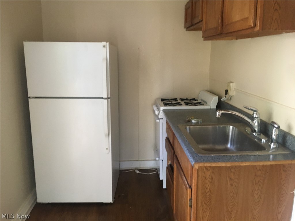 Ambrose Cotter Farm - Residential Lease