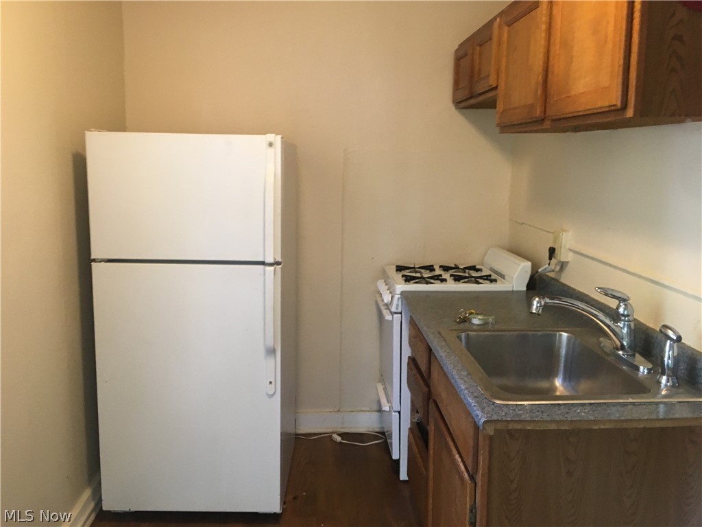 Ambrose Cotter Farm - Residential Lease