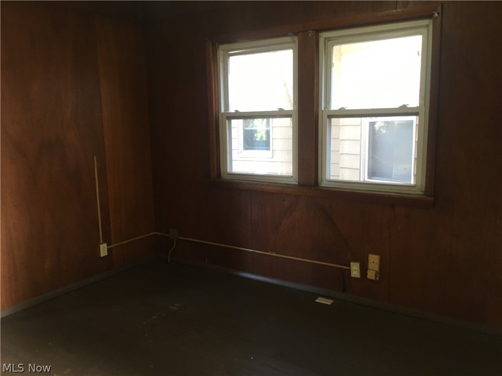 Ambrose Cotter Farm - Residential Lease