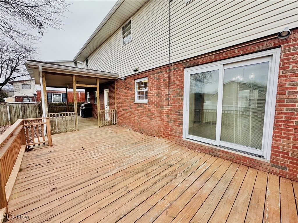 Photo of 739 Campbell Drive Dr, Belpre, OH 45714 (MLS # 5174802)