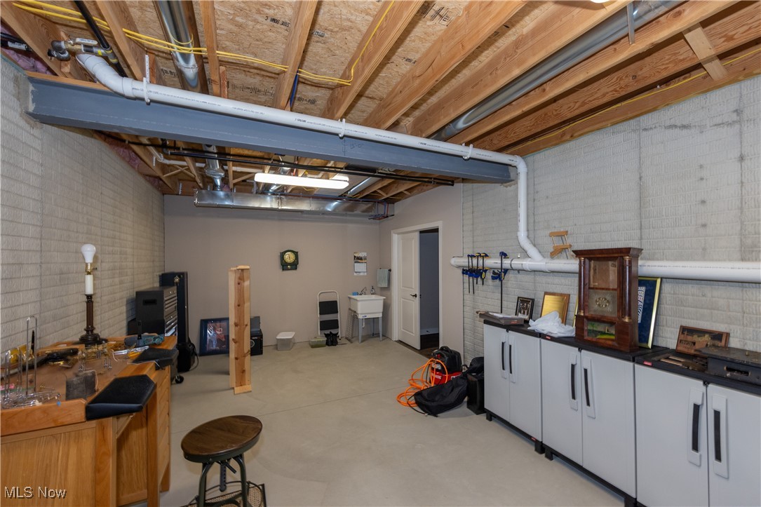 9613 Trask Trail, Mentor, Ohio image 30