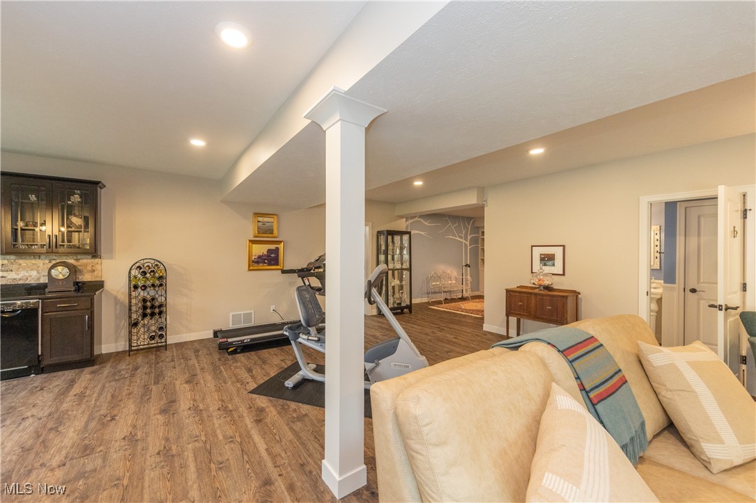 9613 Trask Trail, Mentor, Ohio image 25