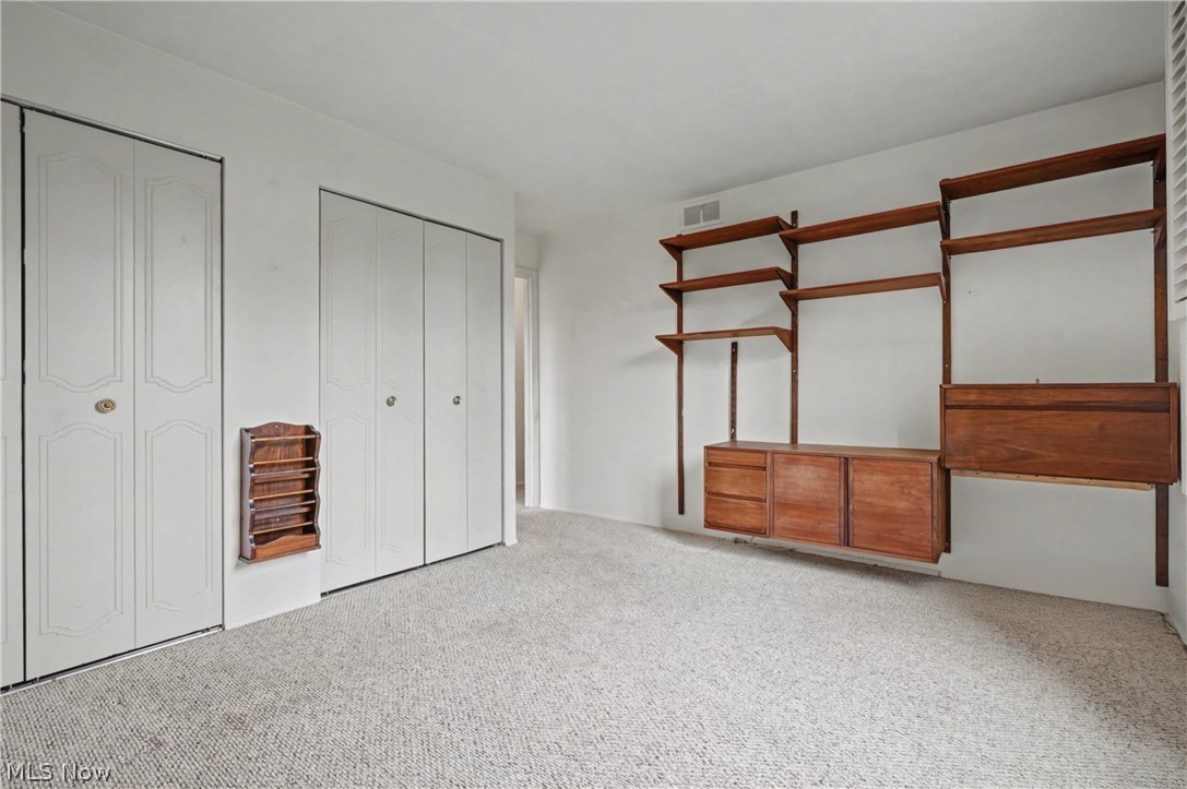 Silver Lake Towers Condo - Residential