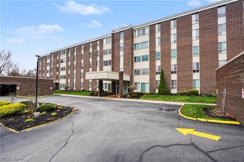 3066 Kent Road 112 Stow OH 44224