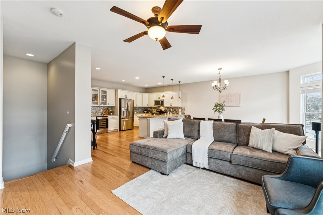 Crocker Pk Condo Ph 14 - Residential