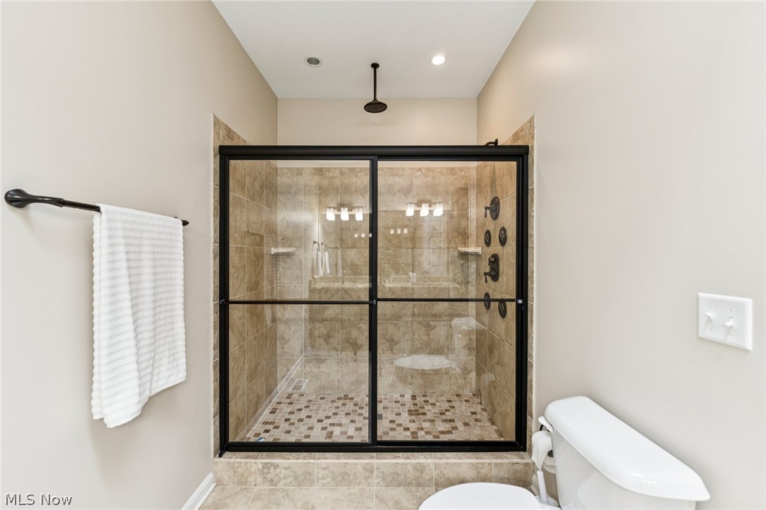 Crocker Pk Condo Ph 14 - Residential