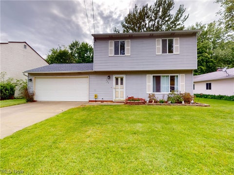 Homes For Sale - 744 Arline Avenue<br/> Lake County, Eastlake, OH 44095