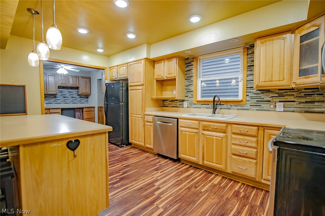 P & S Co Sub - Residential