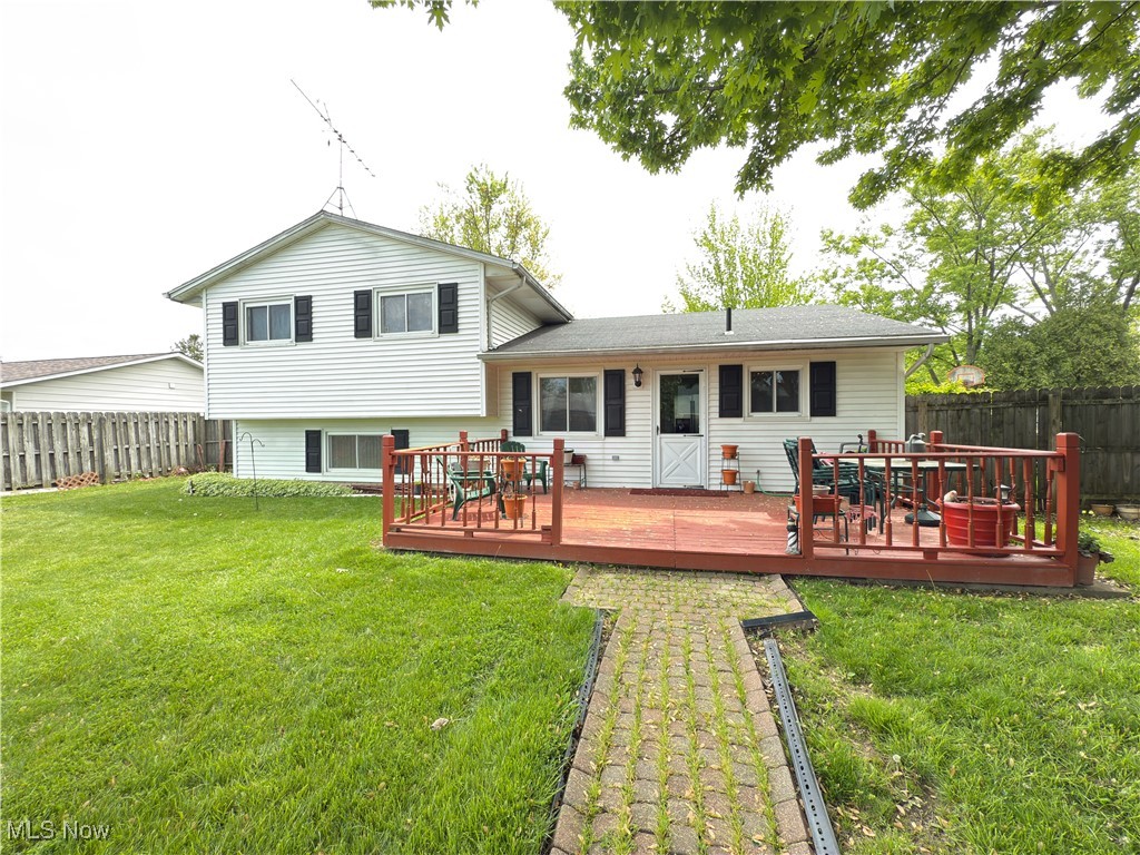 2736 Rita Drive, Lorain, Ohio image 23