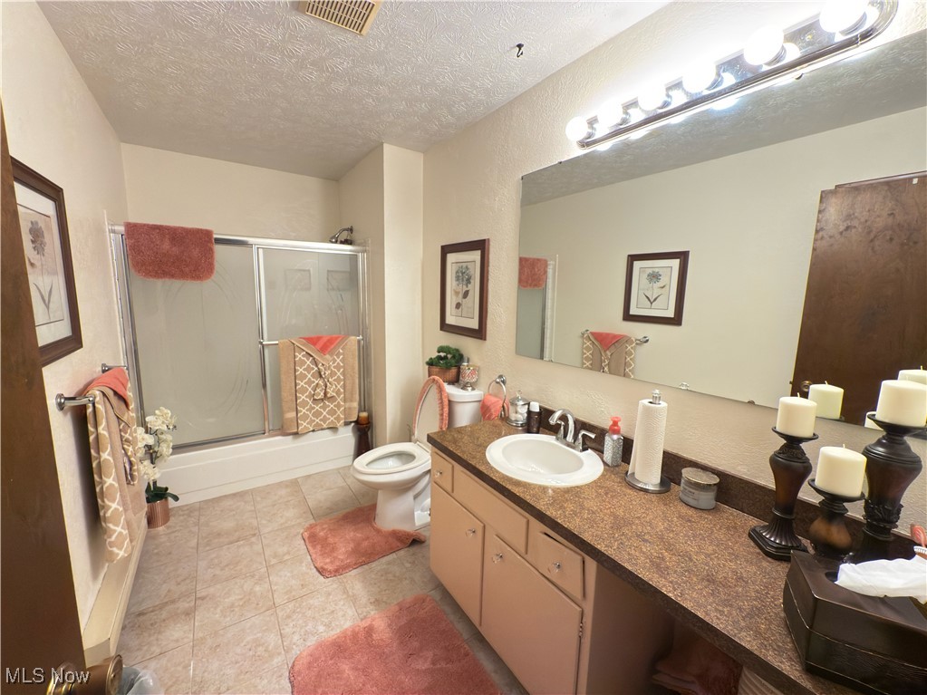 2736 Rita Drive, Lorain, Ohio image 13