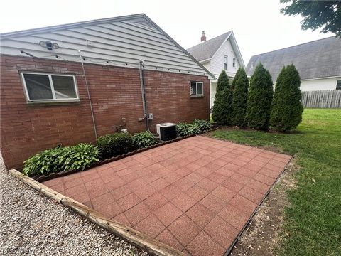 Tiny photo for 621 Arcadia Avenue, Cuyahoga Falls, OH 44221 (MLS # 5220986)