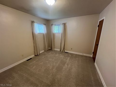 Tiny photo for 621 Arcadia Avenue, Cuyahoga Falls, OH 44221 (MLS # 5220986)